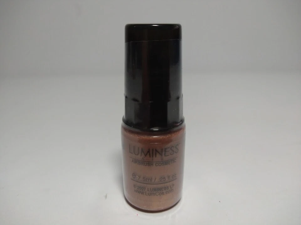Maquillaje con aerógrafo LUMINESS serie sombra de ojos tono 28  Foto 1 de 4