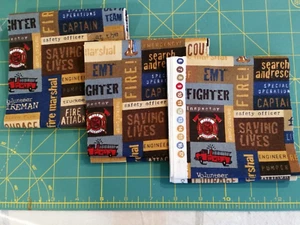 Stoff Feuerwehrmänner AMERICAs HEROES 3-teilig je 5x29" 3,2oz Kaufman #5931 - Bild 1 von 8