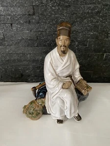 Vintage Shiwan Chinese Mudman Large Size Ceramic Figurine "The Doctor" - Picture 1 of 5