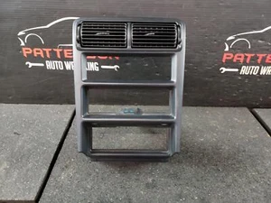 94-00 FORD MUSTANG CENTER DASH VENT INSERT RADIO TRIM PANEL BEZEL - Picture 1 of 24