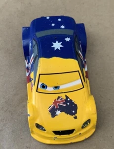Coches diecast Mattel Disney Pixar SUPER CHASE FROSTY Australia incompleto C204 - Imagen 1 de 5
