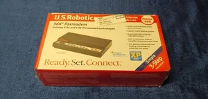 US Robotics V.92 & V.90 56k External Faxmodem Model 5686E Sealed Box - Picture 1 of 6