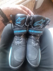 ladies motorcycle boots size 4 UK - Picture 1 of 6