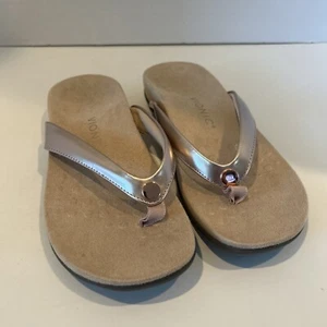 Vionic Womens Davina Sandals Flip Flop Size 8 Rose gold Arch Support - Picture 1 of 4
