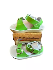 Salt Water Sandals Toddler/Little Girl Size 3 Hoy Shoe Surfer Shiny Lime NEW - Picture 1 of 7