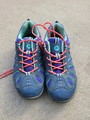 Merrell 儿童鞋,尺寸 USA 3 — 第 1/2 张图片