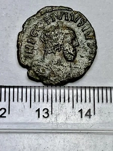 Carausius Roman AE Coin - PAX - circa 286-93, Found Lincolnshire (D574) - Picture 1 of 2