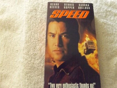 VHS Speed Keanu Reeves Dennis Hopper Sandra Bullock Rated R 115 Minutes 1994 - Image 1 of 2