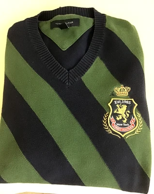 SUÉTER DE COLECCIÓN TOMMY HILFIGER 100% ALGODÓN CUELLO EN V CON ESCUDO TOMMY NY 1985 XL Foto 1 de 4