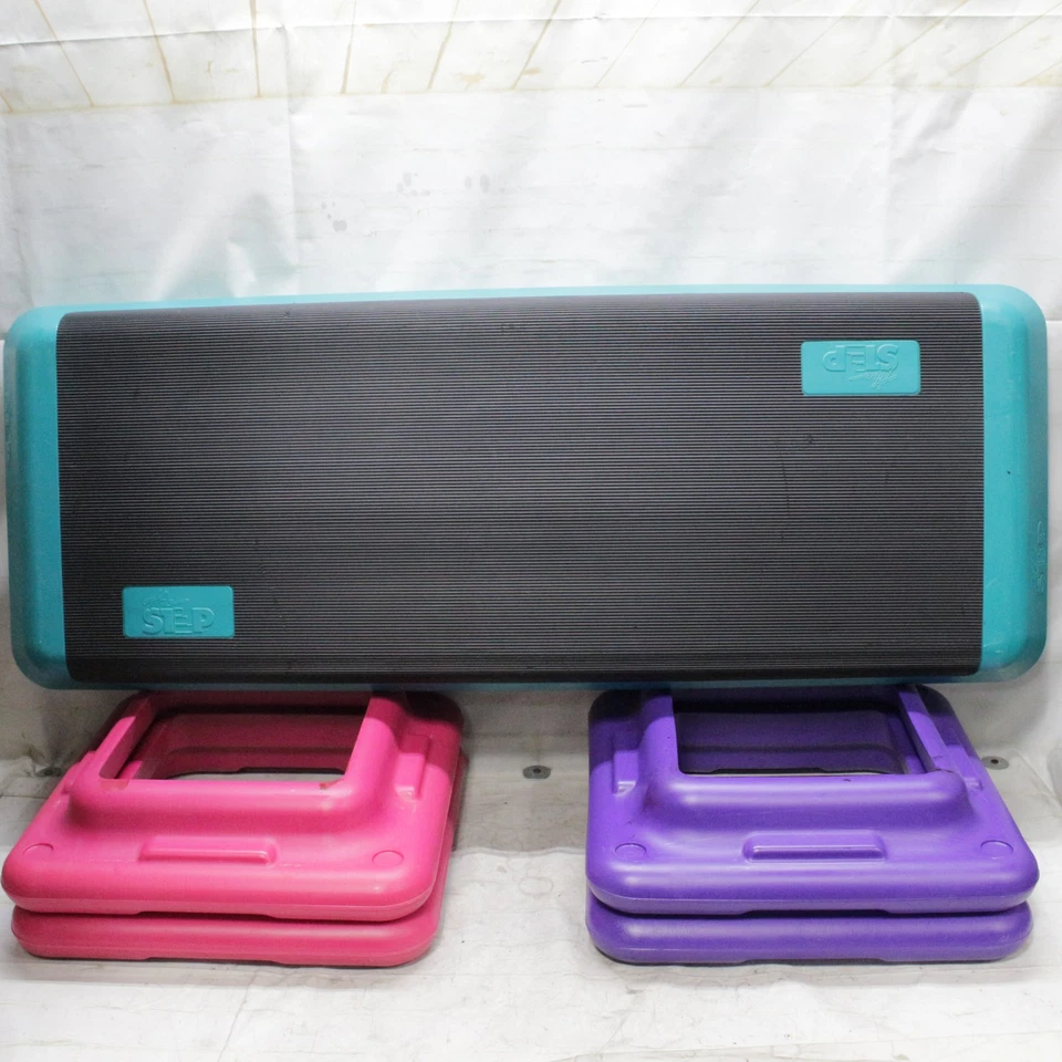 Plataforma de ejercicio aeróbico The Original STEP 4 elevadores entrenamiento excelente 42 pulgadas Foto 1 de 4