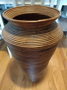 MCM VTG Gabriella Crespi Style Italy Pencil Reed Rattan Floor Vase Basket Bamboo - Picture 1 of 9