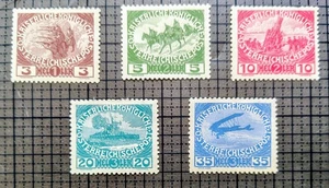Österreichische Halb- Briefmarken. Scott's B3-B7. MHH.  sal's briefmarkenladen. - Bild 1 von 2