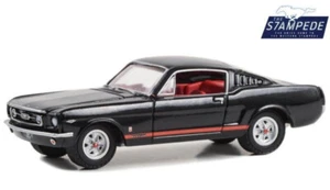 FORD Mustang GT - 1965 - noir corbeau au 1/64 de Greenlight 13340A - Picture 1 of 2