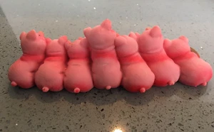 Piggies in Trough Figurine Bright Pink 7.5" L Adorable! H214 - Picture 1 of 7