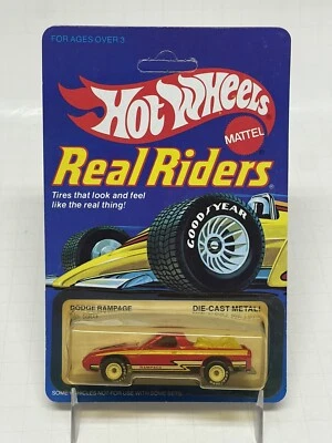 Hot Wheels Rampage Hot Wheels blanco interior y motocicleta blanco buje variación Foto 1 de 4