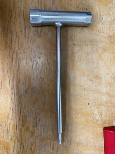 Genuine STIHL®  "scrench" screwdriver/wrench NEW! T27 TORX TIP - Picture 1 of 5