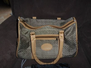 Small over night bag and folding umbrella. BRAND NEW - Picture 1 of 4
