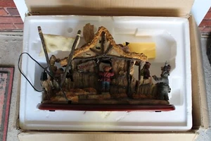 Danbury Mint Boyd's Bears Nativity Pageant Resin Sculpture, New, Open Box - Picture 1 of 24