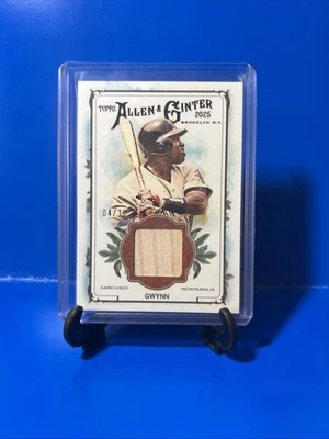 2025 Topps Allen & Ginter Tony Gwynn 04/10 #AGR-TG 球棒遗物教士 — 第 1/2 张图片