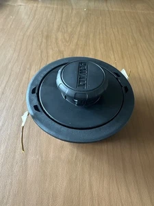 Dewalt 1 Pack of Genuine OEM Trimmer Head Assembly - DWO1DT980 - Picture 1 of 4