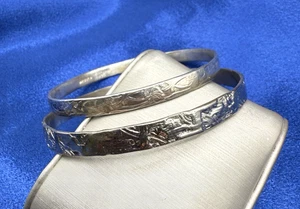Vintage Taxco 925 Sterling Silver Etched Bangle Bracelets - Picture 1 of 15
