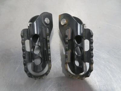 EB1358 2014 14 REPOSAPIÉS IZQUIERDO DERECHO BMW F800 GS ESTRIBERAS Foto 1 de 4