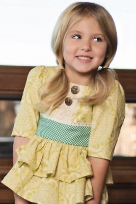 Top túnica con volantes de pino esmeralda 12 nuevo con etiquetas $84 persnicketty Foto 1 de 4