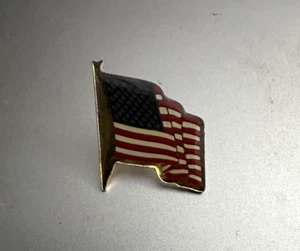 American Flag Lapel Pin Gold Toned Patriotic Waving In The Wind- backing missing - Picture 1 of 2