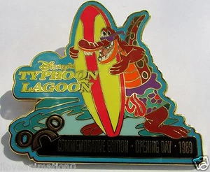 Disney WDW June Month Typhoon Lagoon Pin - Picture 1 of 2
