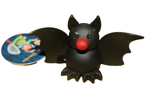 Vincelot Bat w/ light eyes Keychain - C7 - Picture 1 of 4