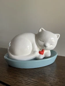Hallmark White Cat with Heart Collar Trinket Box Jewelry Holder Ceramic - Picture 1 of 12