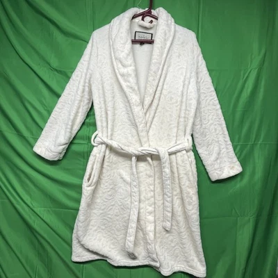 Nicole Miller Robe Womens Medium White Plush Belted Fleece Spa Bathrobe Pockets - Image 1 of 4
