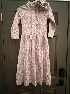 Scarlet Darkness Prairie Dress Bonnet Pioneer Costume Pink Floral Lace Trim - Image 1 of 4