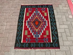 3x5 ft Kilim Rug – Boho Area Rug, Small Turkish Accent Rugs for hallway - Picture 1 of 9