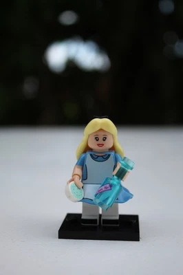 LEGO Disney Series 16 Figurine Minifig Alice In Wonderland 71012 - Photo 1/4