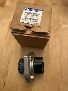 2012-2016 Dodge Dart Water Pump OEM Mopar 4892713AC New Open Box - Picture 1 of 3