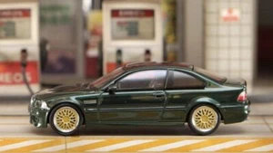 BMW M3 (E46) with gold Rims - greenmetallic - Stance Hunters 1:64 - Bild 1 von 6