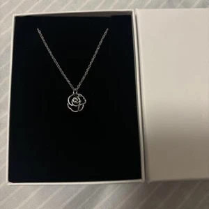 ZB1 ZEROBASEONE POPUP Official necklace ( No photocard ) - Picture 1 of 2