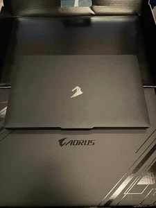 Notebook|GIGABYTE|Aorus|AORUS 17 YE5|CPU i7-12700H|2300 MHz|17.3|1920x1080| - Imagen 1 de 3
