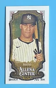 2024 Topps Allen & Ginter Baseball Juan Soto Mini Rip Card esclusiva #353 SP - Foto 1 di 2