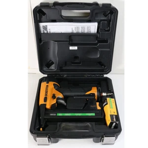 Bostitch 18GA 1/2"-1-1/2" Crown Pneumatic Finish Stapler Model SX1838 & Case - Picture 1 of 5