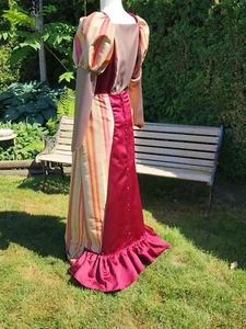 Victorian/Renaissance Dress 2 Piece Skirt & Top Reenactment Costume - Picture 1 of 11