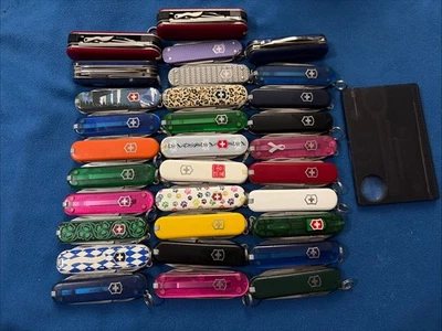 Navajas suizas Victorinox “LOTE DE 31 Victorinox” variedad de estilos Foto 1 de 4