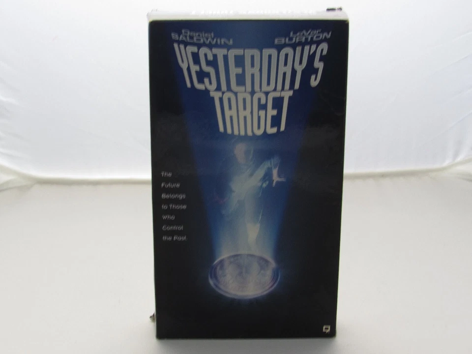Научно-фантастический триллер Yesterday's Target VHS 1996 оригинальный выпуск фотографии Республики - Изображение 1 из 4