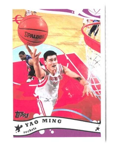 Yao Ming 2005-06 Topps #11 Houston Rockets - Picture 1 of 2