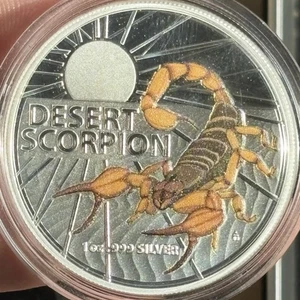 Moneda de prueba de plata fina color AUSTRALIAN DESERT SCORPION 2023 $5 1 OZ - Imagen 1 de 12