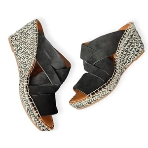 Gentle Souls by Kenneth Cole Damen Gr. 9,5 Charli Wildleder gewebte Espadrille Keile - Bild 1 von 10