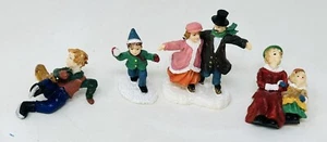Grandeur Noel 39 Teile Victorian Village 1999 Ersatz Figuren Skater Kinder - Bild 1 von 7