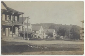 1910 Townsend, Vermont - FOTO REAL calle principal, escaparates - postal vintage - Imagen 1 de 2