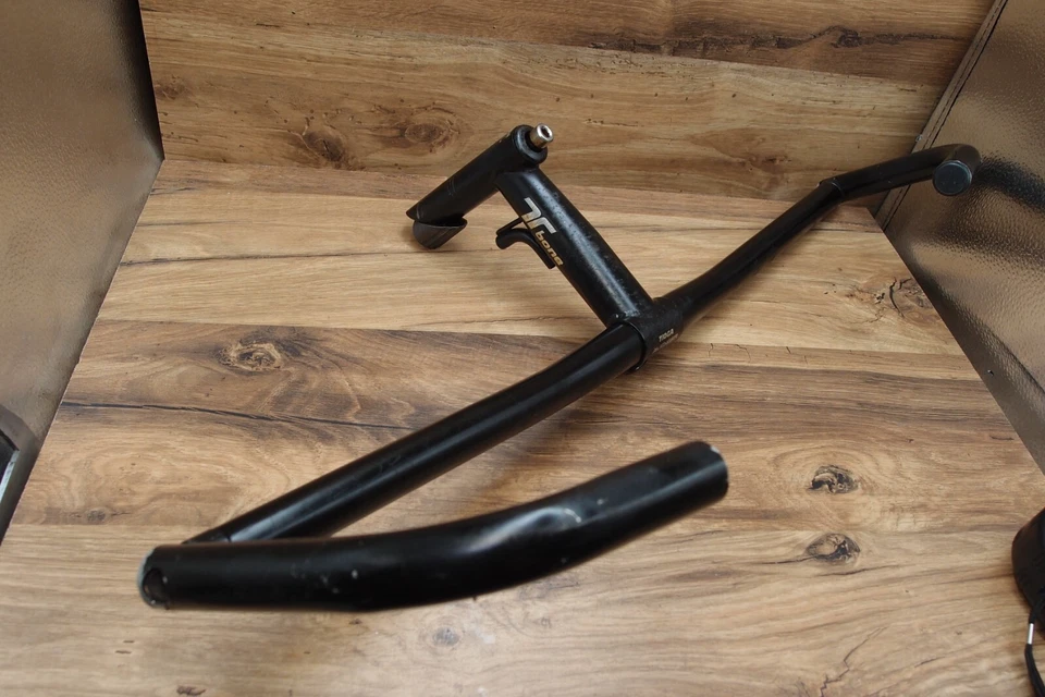 Manillar plano MTB Avenir True Temper 1991 + vástago de pluma Tioga Avenger 25,4 mm Foto 1 de 4